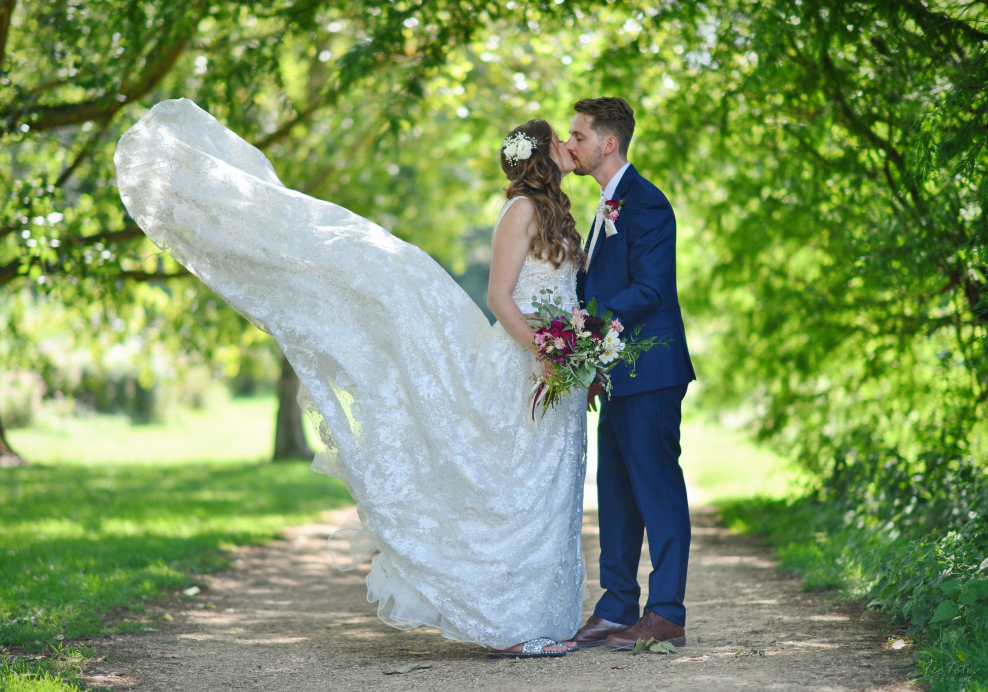 Outdoor Wedding photography