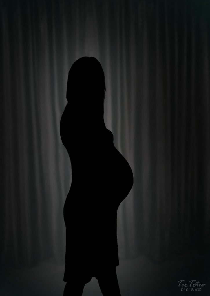 Baby bump silhouette hi-res stock photography and images - Alamy