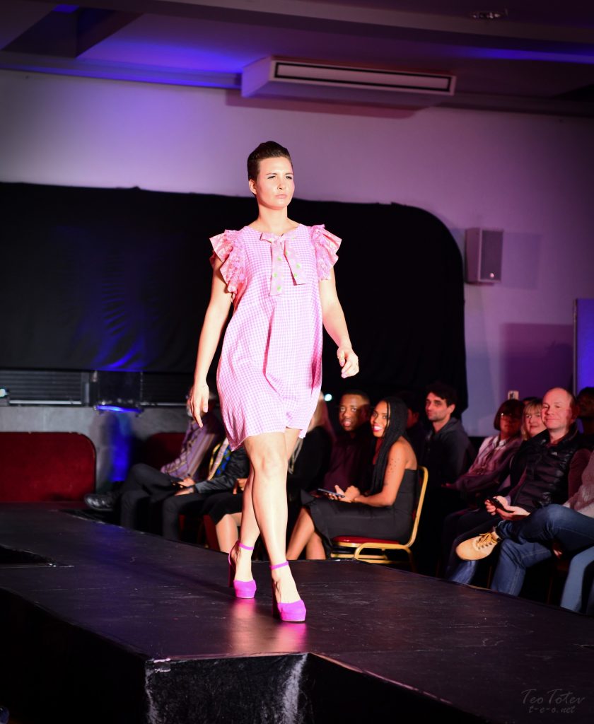short hair fashion model