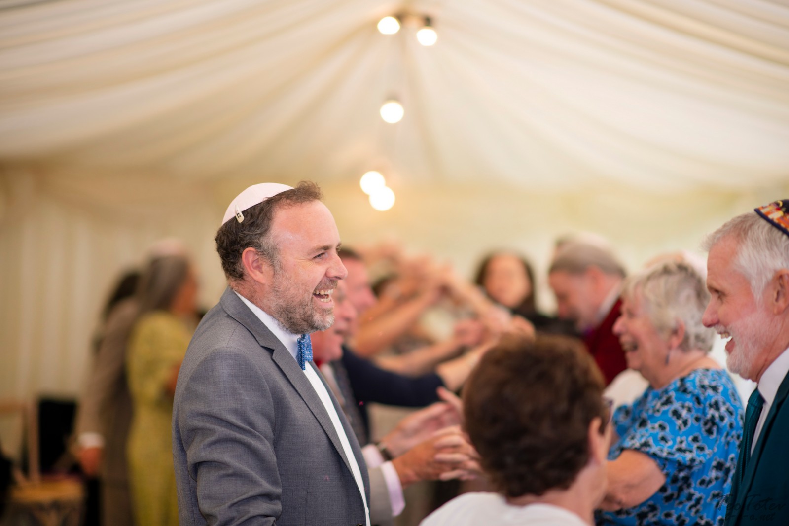 Fun at jewish weddinng