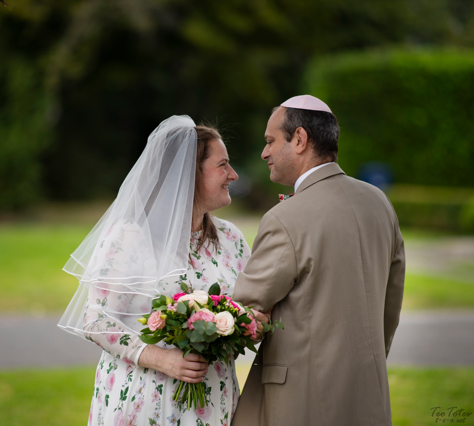Jewish Wedding Dance outdoor
