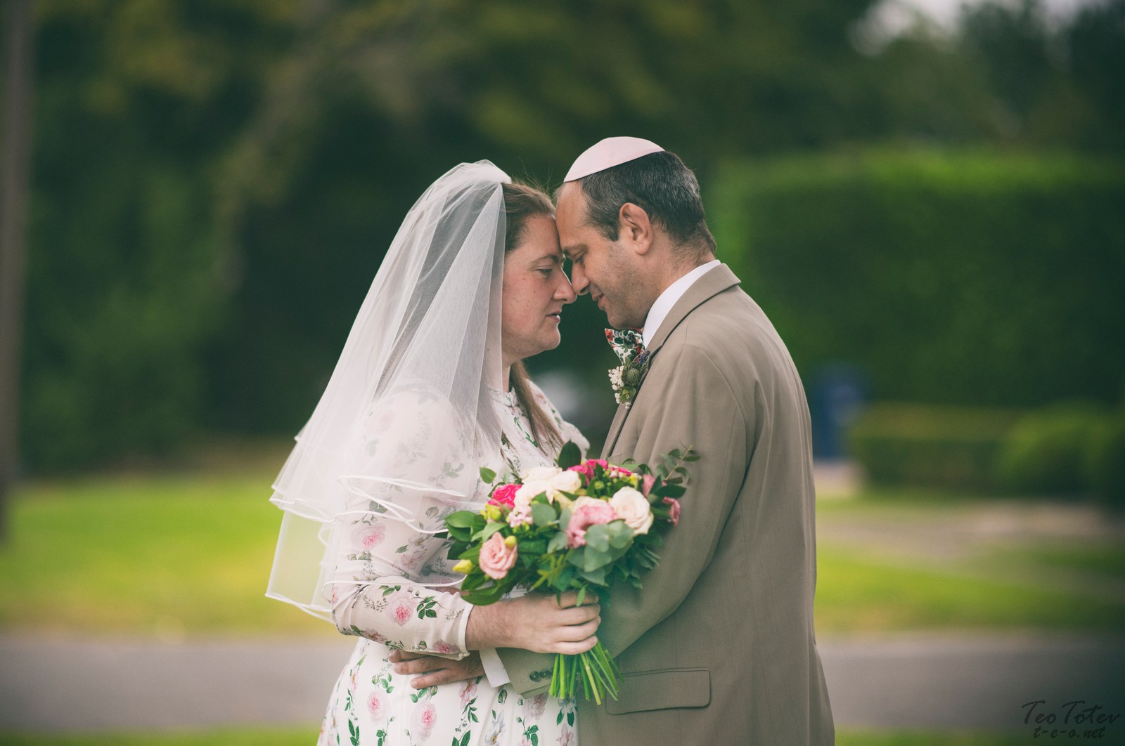 Jewish wedding photographers UK